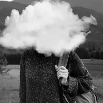 Yalnızlık Sözleri - Duygusal, Efkarlı ve Felsefi Yalnız Sözleri