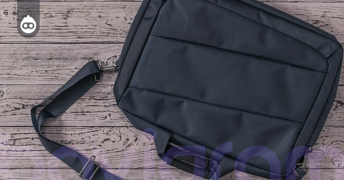 En İyi Laptop Çantası HP Travel 18L Expandable 15.6 Laptop Çantası