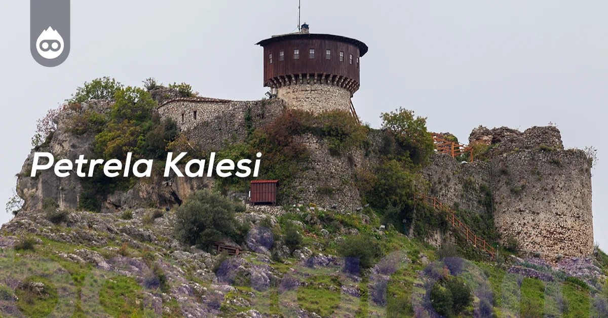 Tiran Gezilecek Yerler Petrela Kalesi